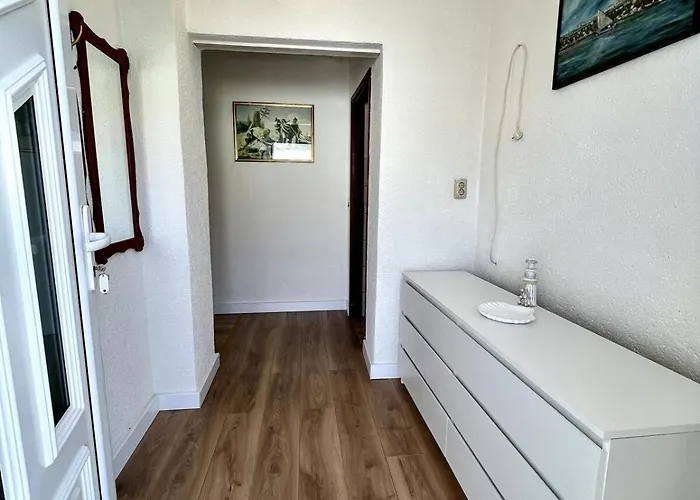 Jakov Apartment Razanj